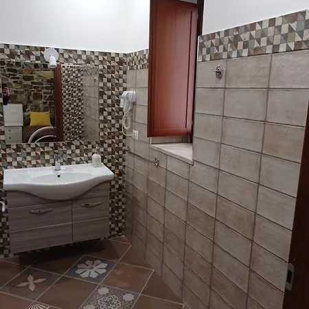 Bed & Breakfast Lux Vera 4*