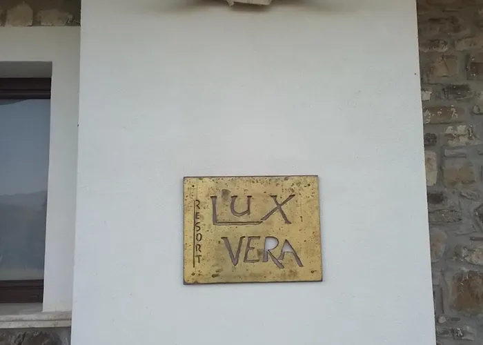 Lux Vera 4* أغروبولي